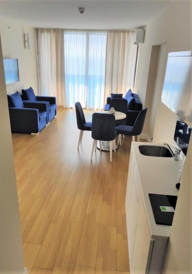 Orbi City Sea View Apartments Batumi Luaran gambar